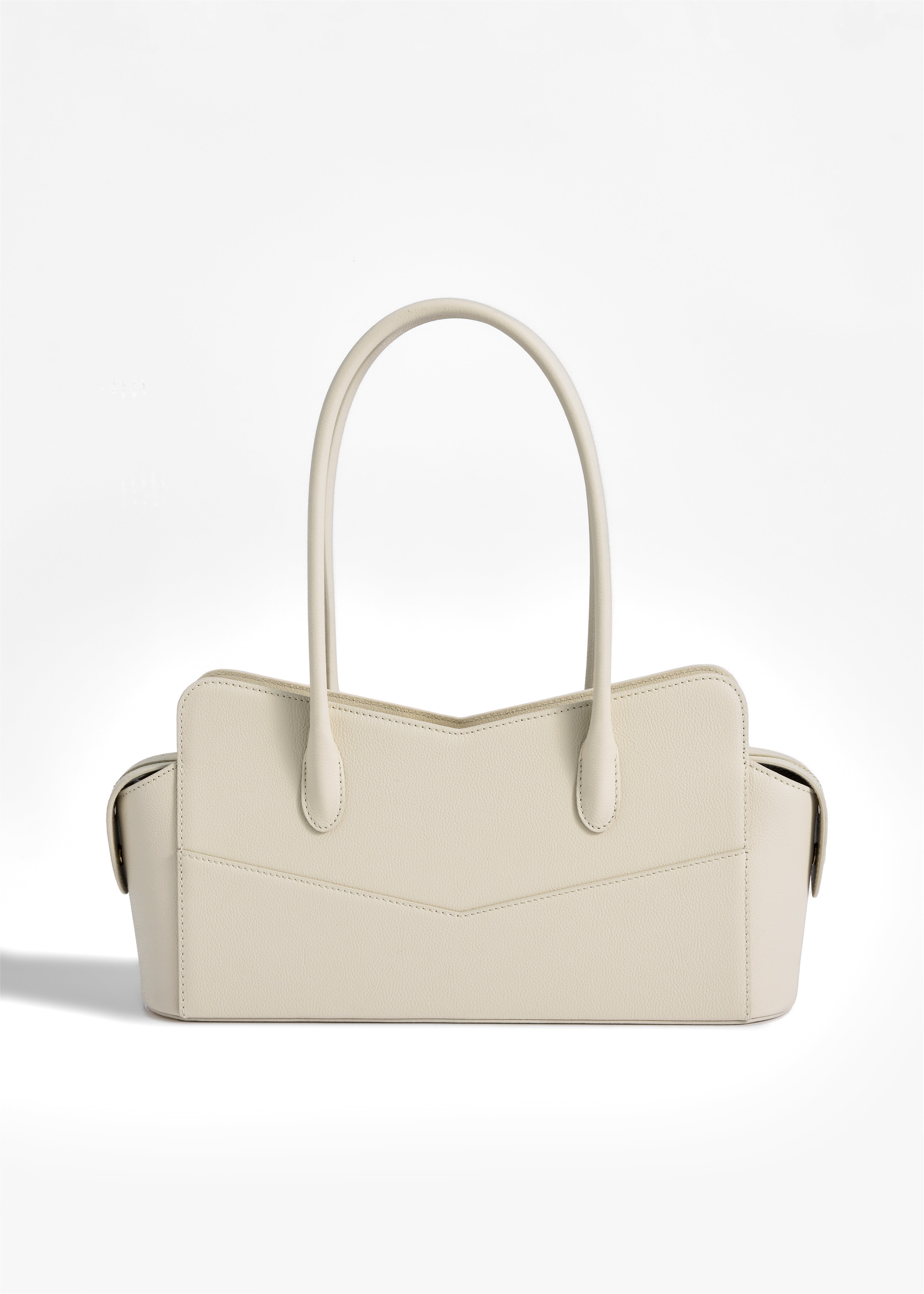 PNARU VENA EAST WEST White Leather