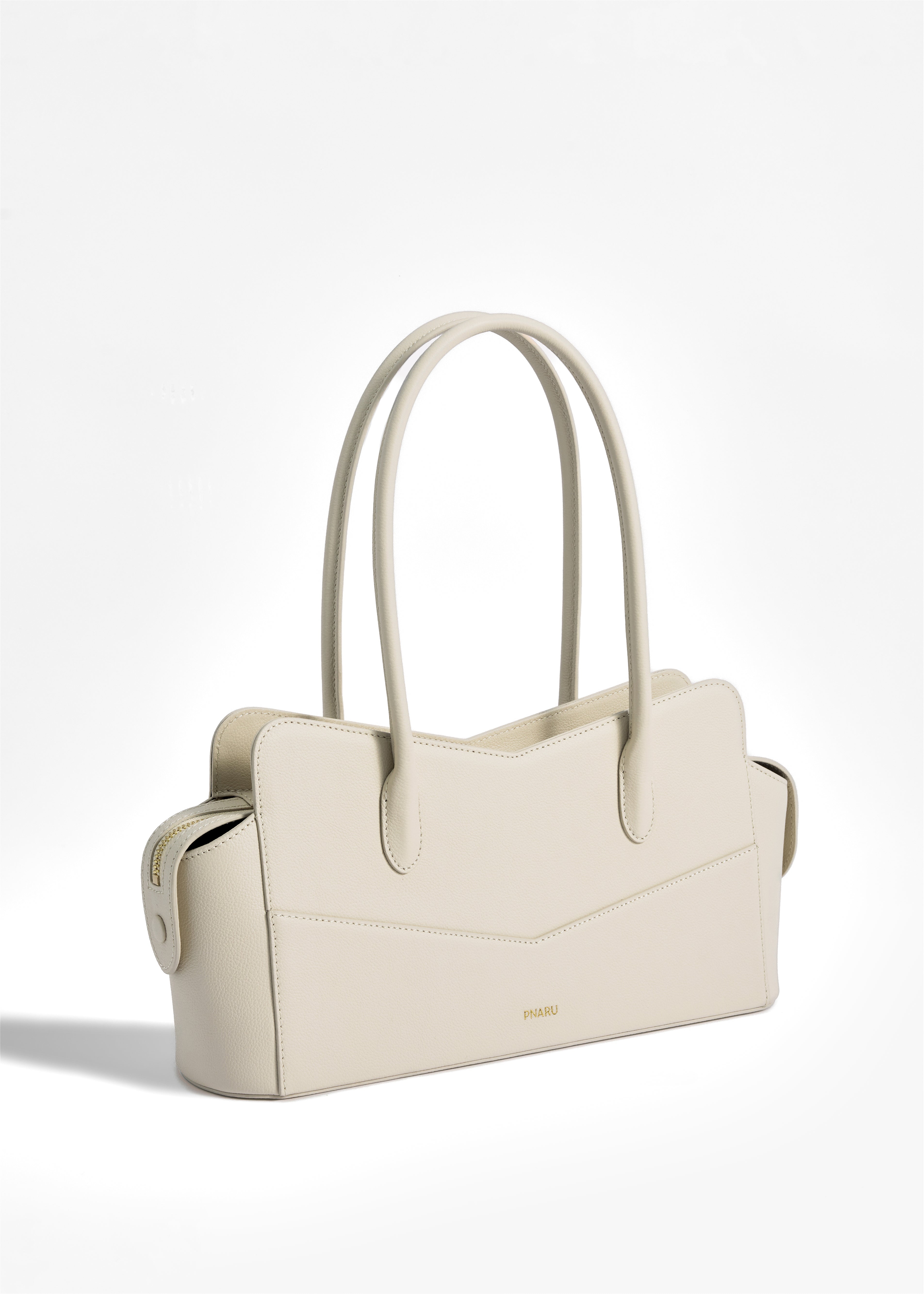 PNARU VENA EAST WEST White Leather