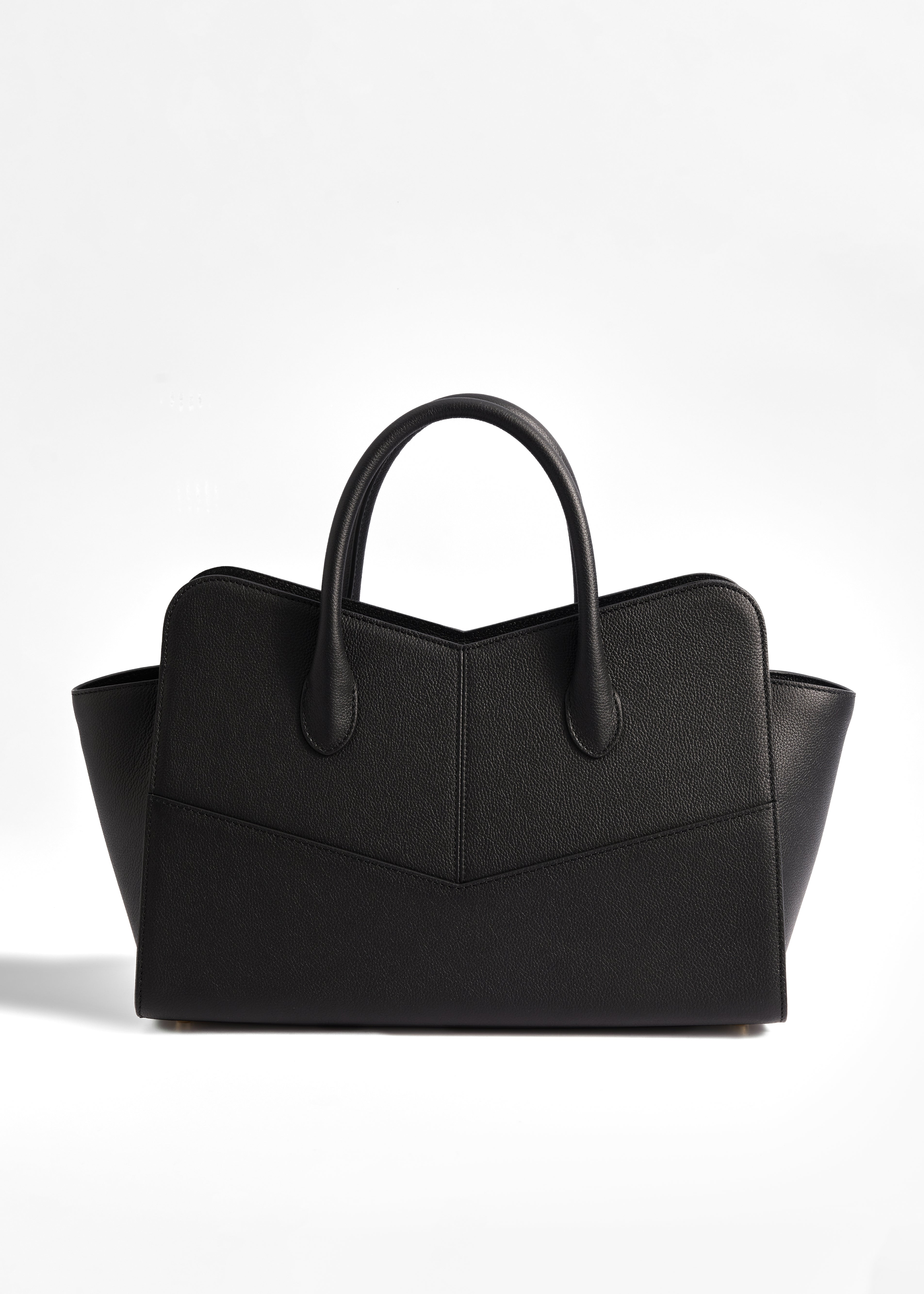 PNARU VENA LARGE Black Leather