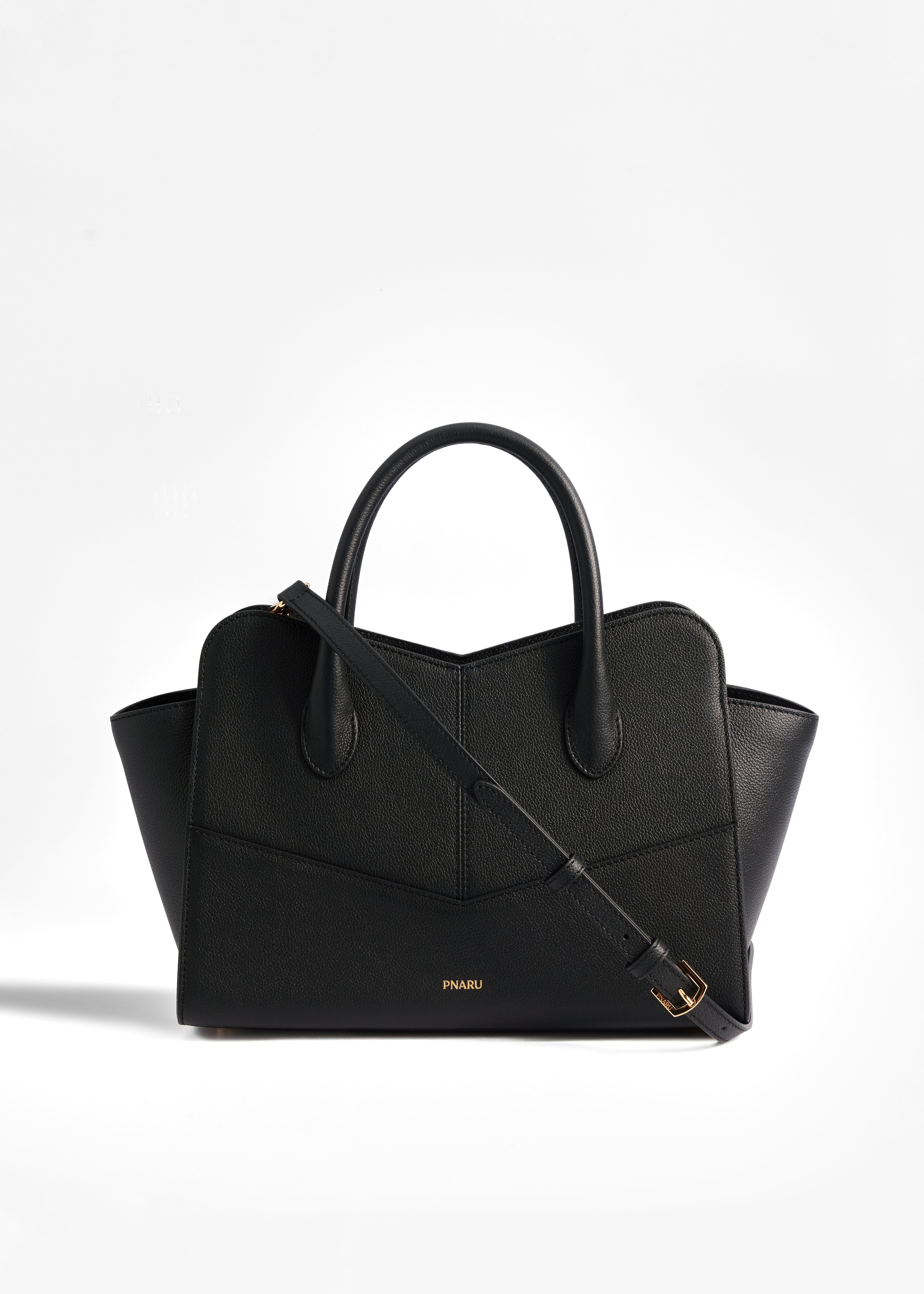 PNARU VENA MEDIUM Black Leather