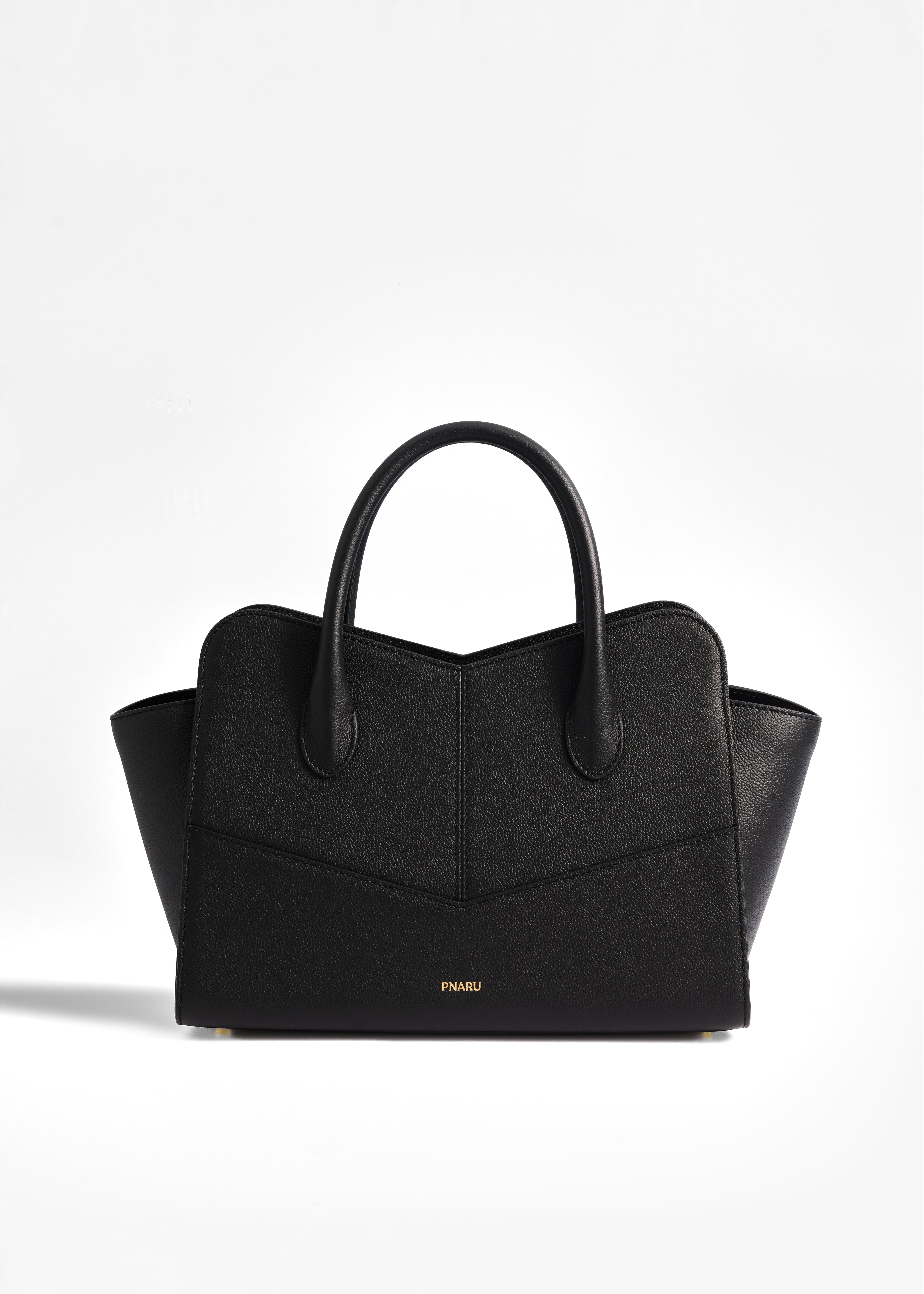 PNARU VENA MEDIUM Black Leather